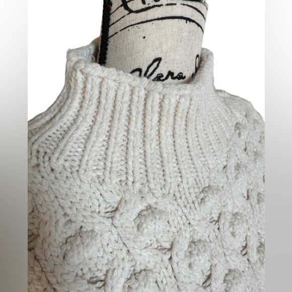 Zara. Basic knit sweater. Size L. - Picture 4 of 13